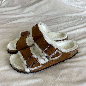 Brand new fuzzy Birkenstock’s
